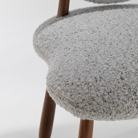 <a href="https://www.galeriegosserez.com/artistes/donnersberg-emma.html">Emma Donnersberg</a> - Cloud Chair Stratus - Noyer/Ella